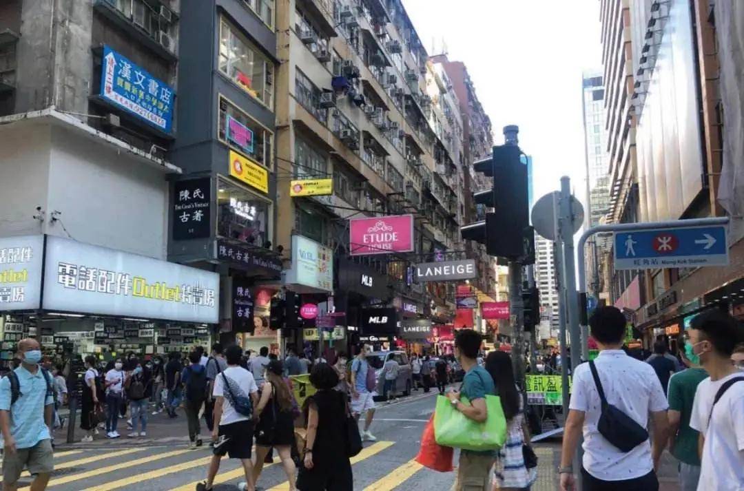 吐鲁番市有多少人口_吐鲁番市地图(3)