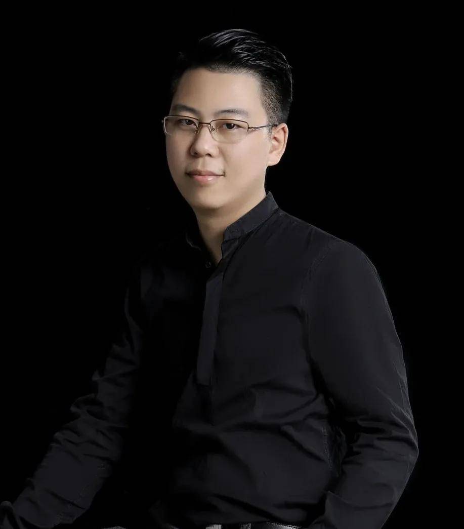 本案设计师 / 杨光鑫
