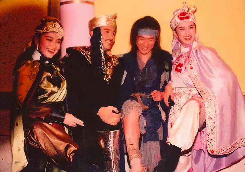 原创一部笑到肚子疼的黑帮电影，梁朝伟和张学友混黑帮，却只会搞怪