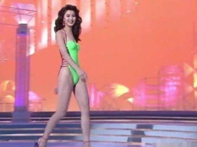 袁咏仪年轻时有多撩人?看她穿上