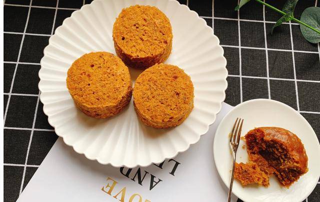 怎样做南瓜蒸蛋糕 10f7e919366e4cb4aa5e945484032914.jpeg