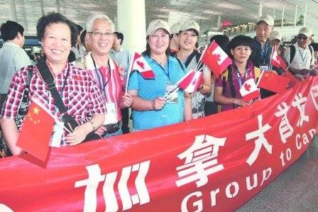 两个“厌倦”中国游客的国家，不仅提高签证条件，还表明不要再来