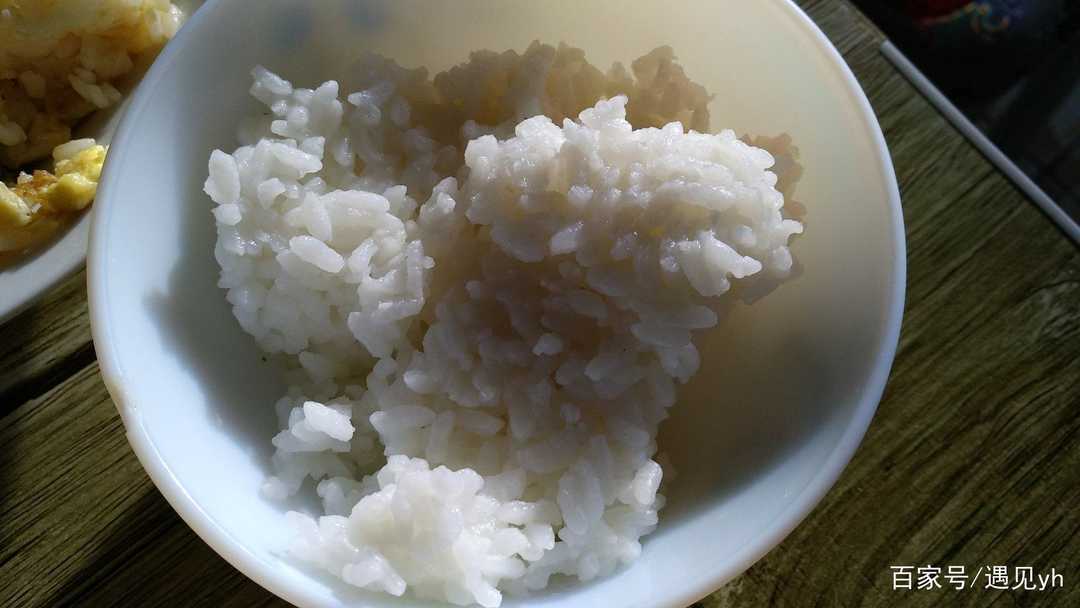 鸡蛋炒大米的做法简单 60af162143a14f17b6d897d67af25077.jpeg