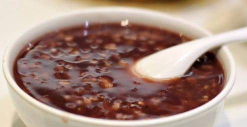 红豆怎么做好吃又简单又好看 99d812f9332f433982911a42338a4171.jpeg