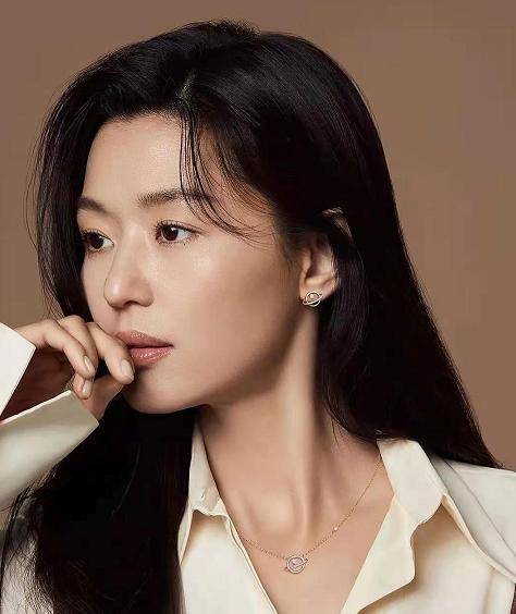 怎么变得有女人味 c635c405d7bc4d97888a4f3ba73988d6.jpeg