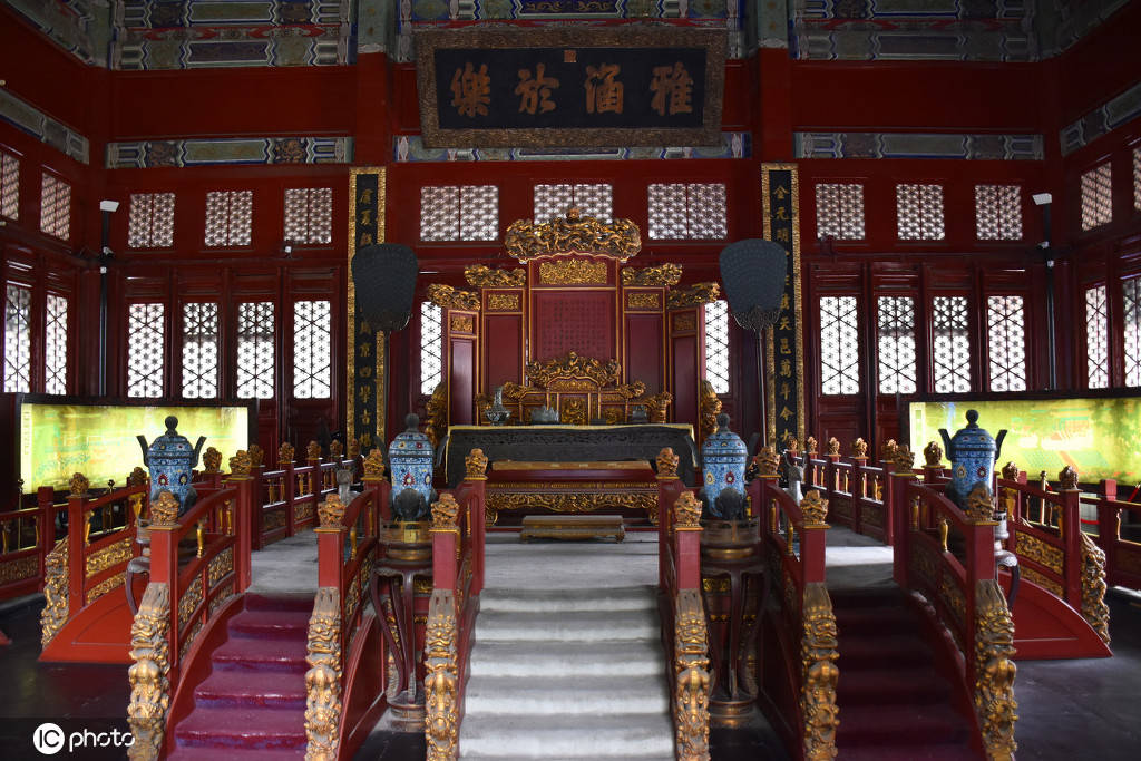 国子监辟雍大殿世上唯一专门供皇帝讲学用的宫殿