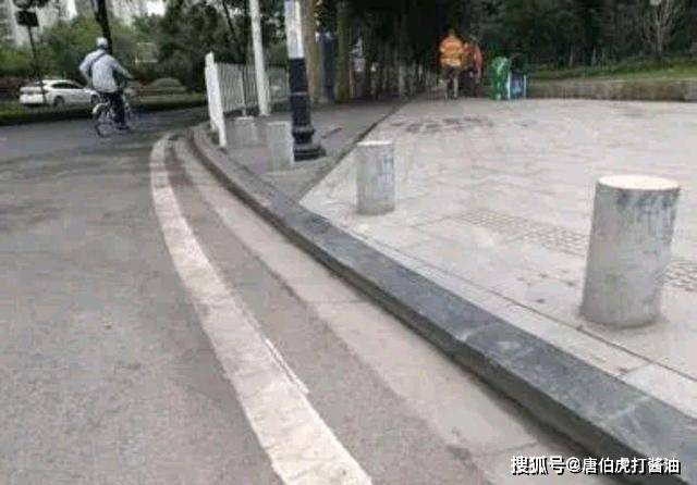 武汉市区非机动车道,都说设计不合理太少了,对此大家怎么看?