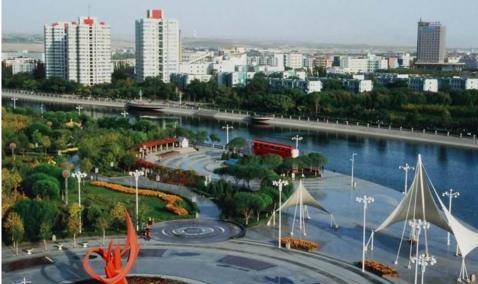 塔里木盆地位于哪个行政区 ef7dc9f71f184bcbbae8b690bcd41c43.jpeg