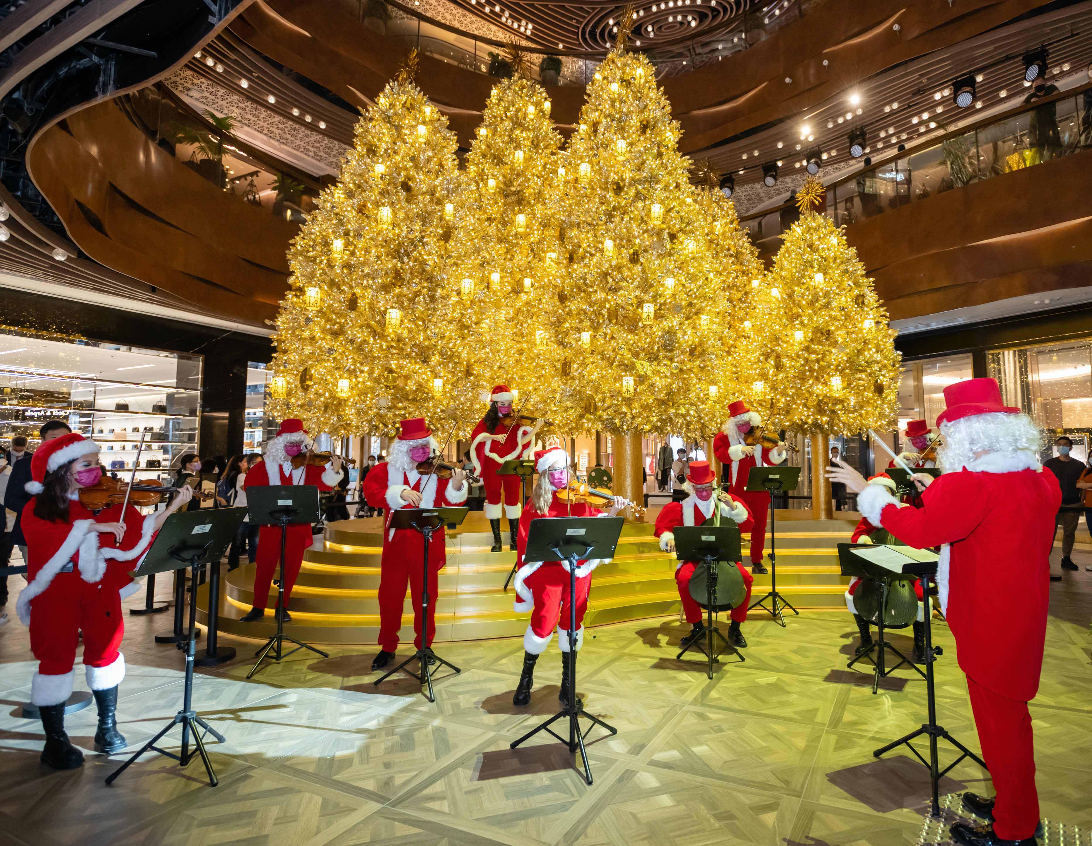 80位Santa Muse的音乐会是什么体验？来K11 MUSEA视频号，预约圣诞惊喜