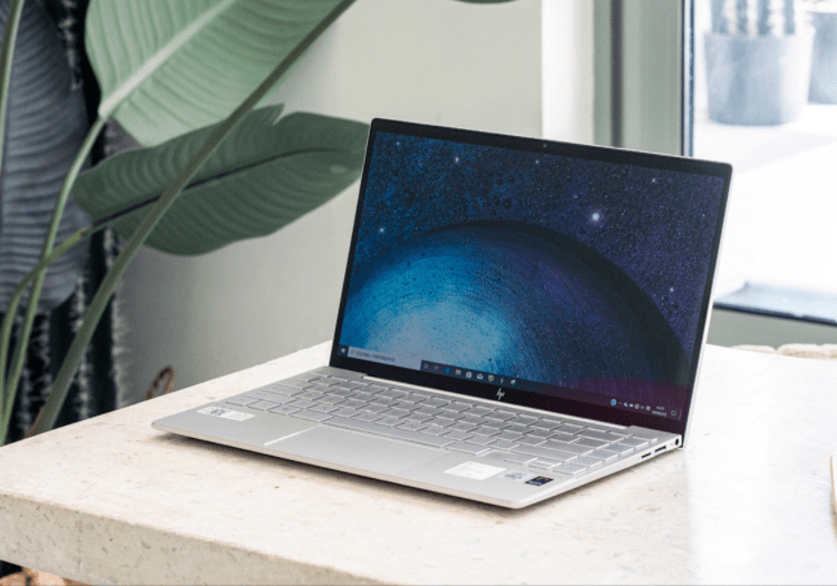 工作|薄而有料 第11代英特尔酷睿处理器加持的爆款轻薄本