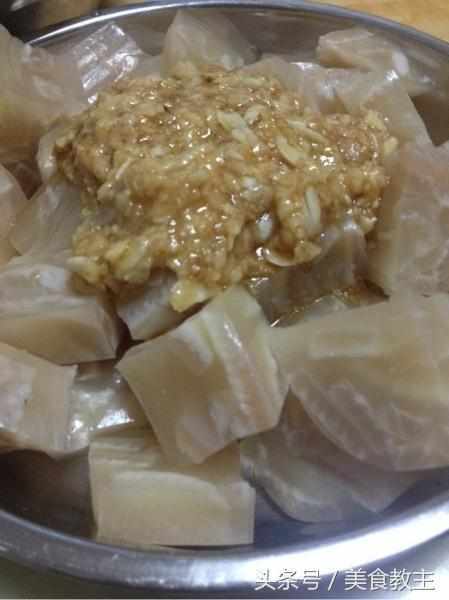 怎么样在家做猪皮冻 31eb133845f0459eb40821fe836afebe.jpeg