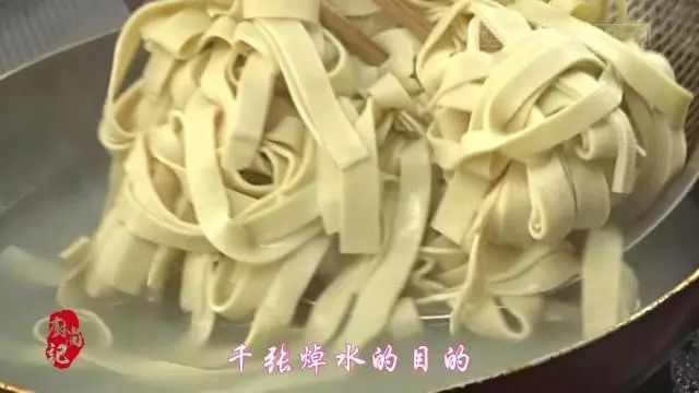 豆腐皮怎么煮好吃 206348feb4f6466f9730012258be3b7c.jpeg