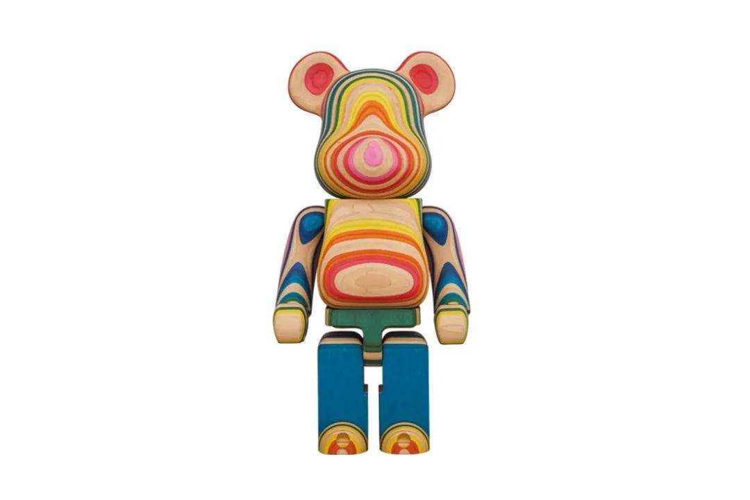 haroshi 与 medicom toy 携手 karimoku 打造全新木质 be@rbrick 玩偶