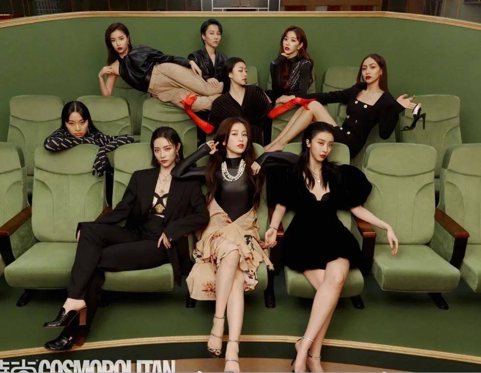 女团坐姿对比火箭少女优雅端庄the9一言难尽