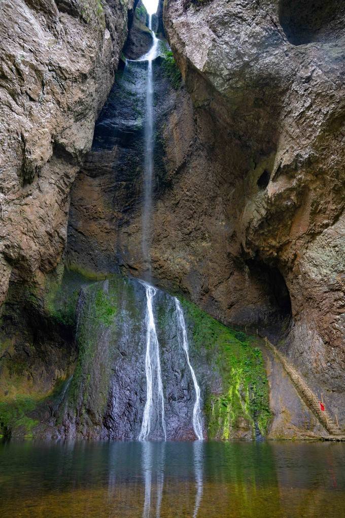 原创福州永泰的青龙瀑布,被游客称为仙境之地,门票35元离市区还很近