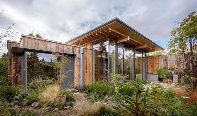 隐居城里的玻璃木屋!美国印地安风格创意别墅设计