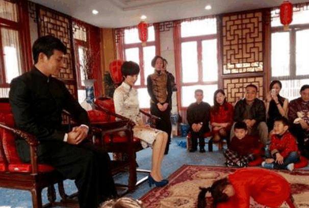 成语什么时定制_成语故事图片(2)