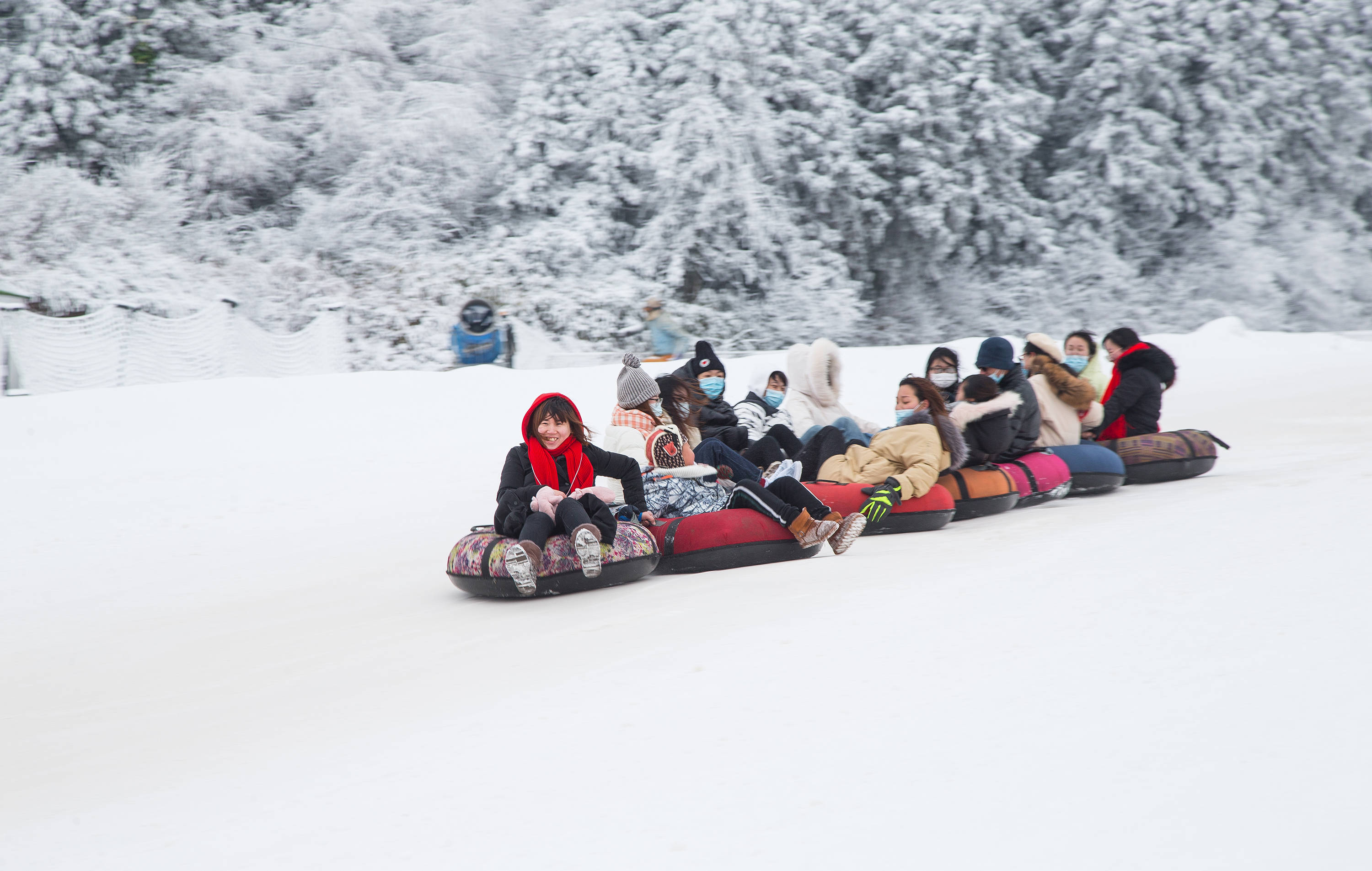 原创所有人仙女山又迎强降雪这周末赏雪滑雪走起