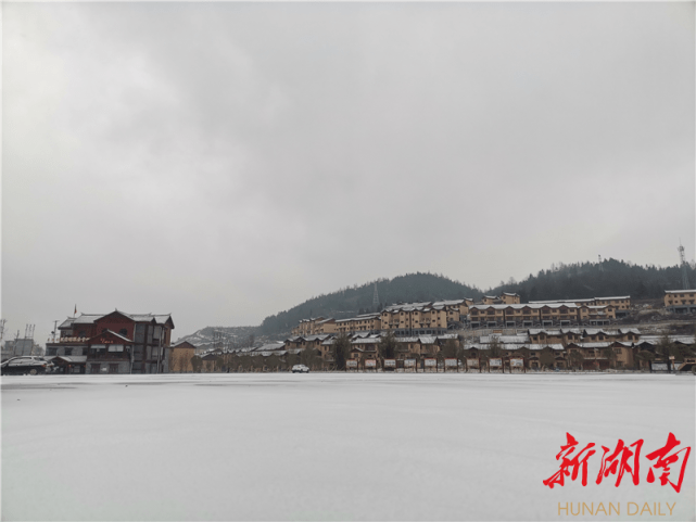 凤凰县2021年gdp_湘西凤凰县1996年图片