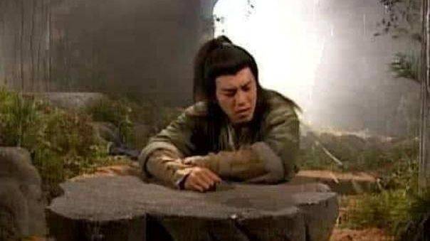 岳不群上任华山掌门几十年,为何从没发现过思崖上山洞