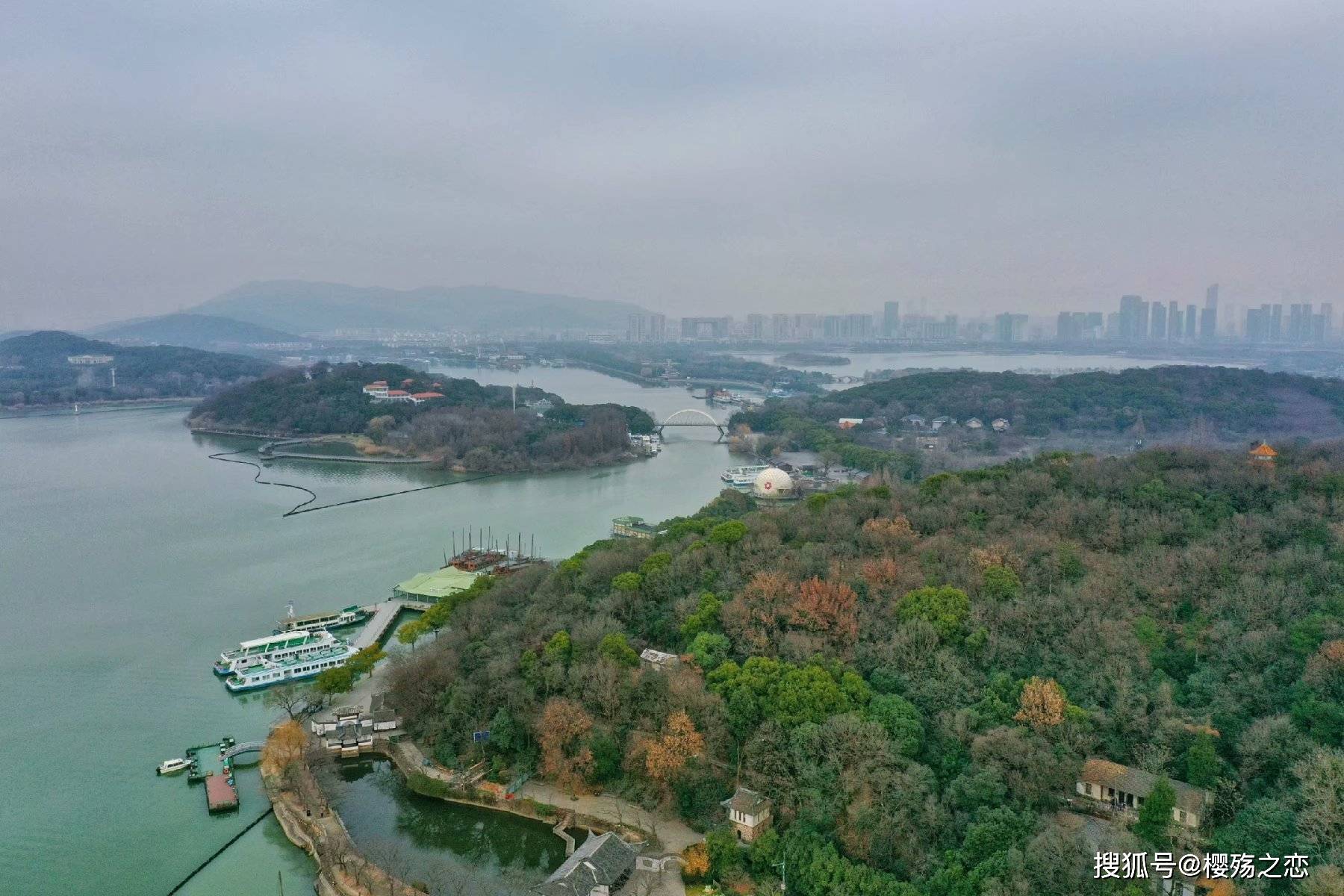 版纳gdp_中国gdp增长图(2)