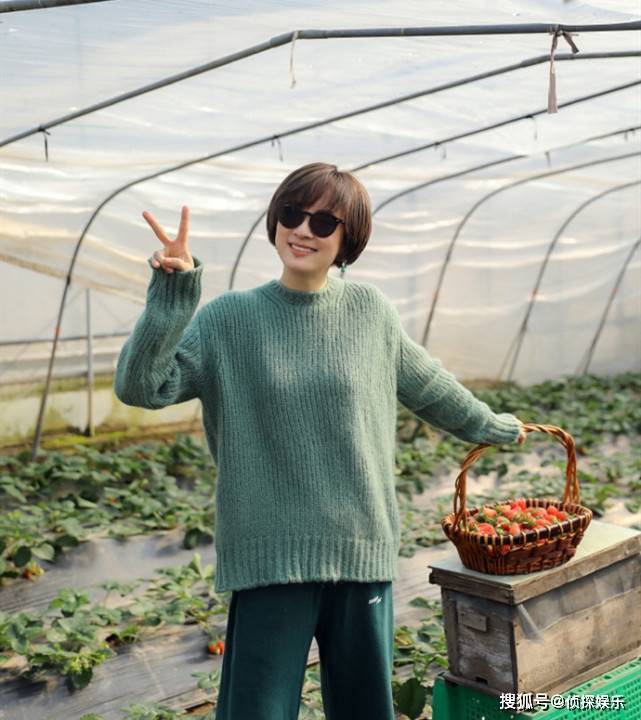 孙俪晒老公视角美照甜如少女，邓超单膝跪地为
