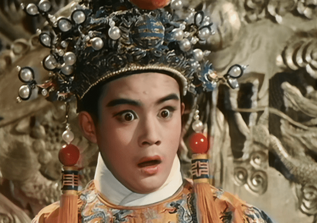 有意思的是,虽然这是一部40年前的老电影,但是时至今日,依然能够引人