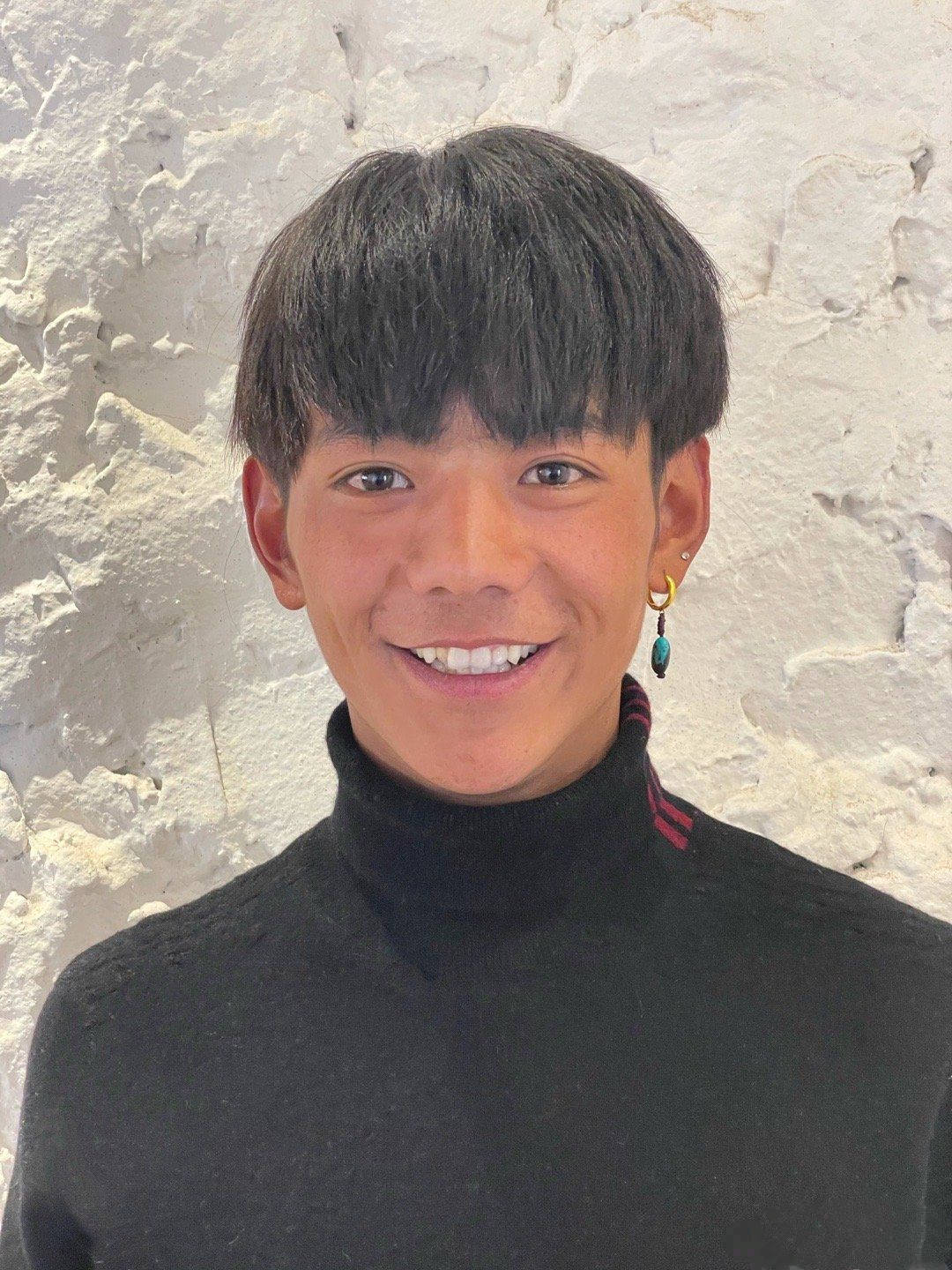 丁真为吸烟事件正式道歉，三层含义，网友为啥
