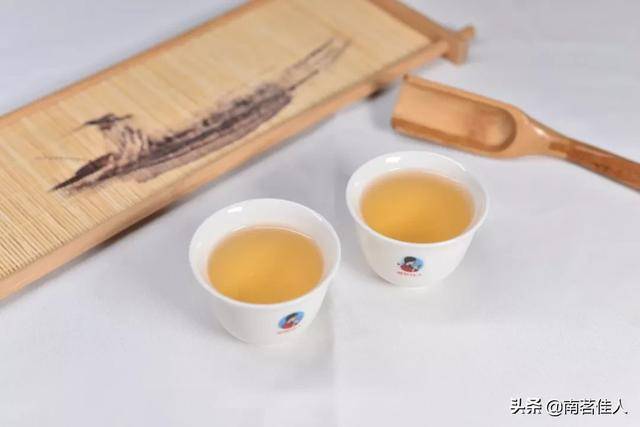 茶叶能泡几分钟 91679abee5cc4b2caf1a3096ff0bd924.jpeg