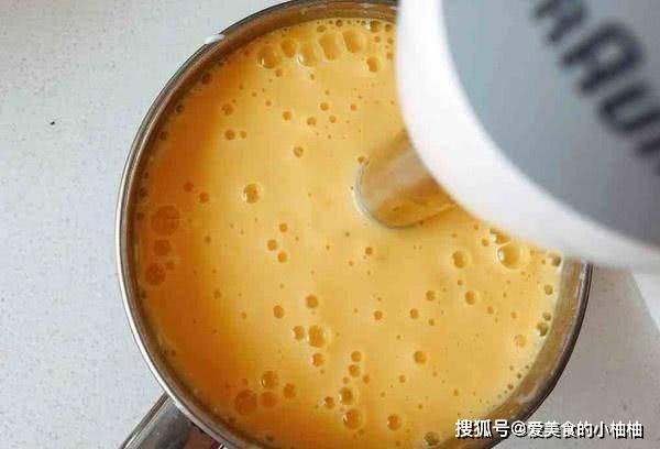 水果加酸奶打成汁 ba29cb66940f4e709d8c0a86a01569ae.jpeg