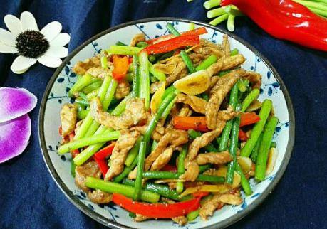 炒肉丝需要放蒜么 af8d4b2e28984dc694466c5024dea84a.jpeg