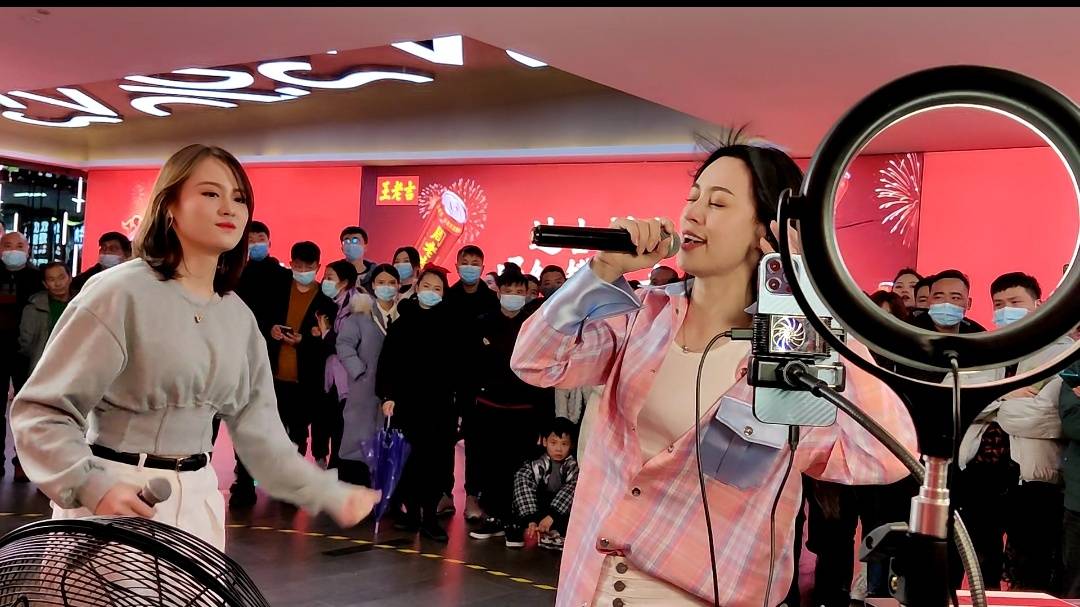 唐艺小艾爱火又燃烧起来了