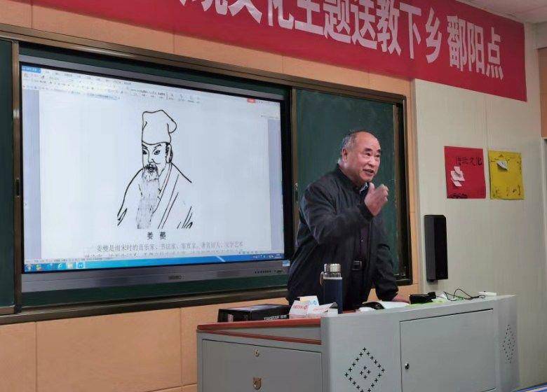 狎鸥 来自搜狐网