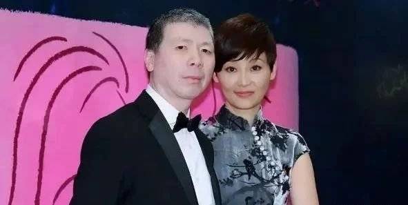 30年前,徐帆到底做了什么,竟被男友王志文赶出了家门?