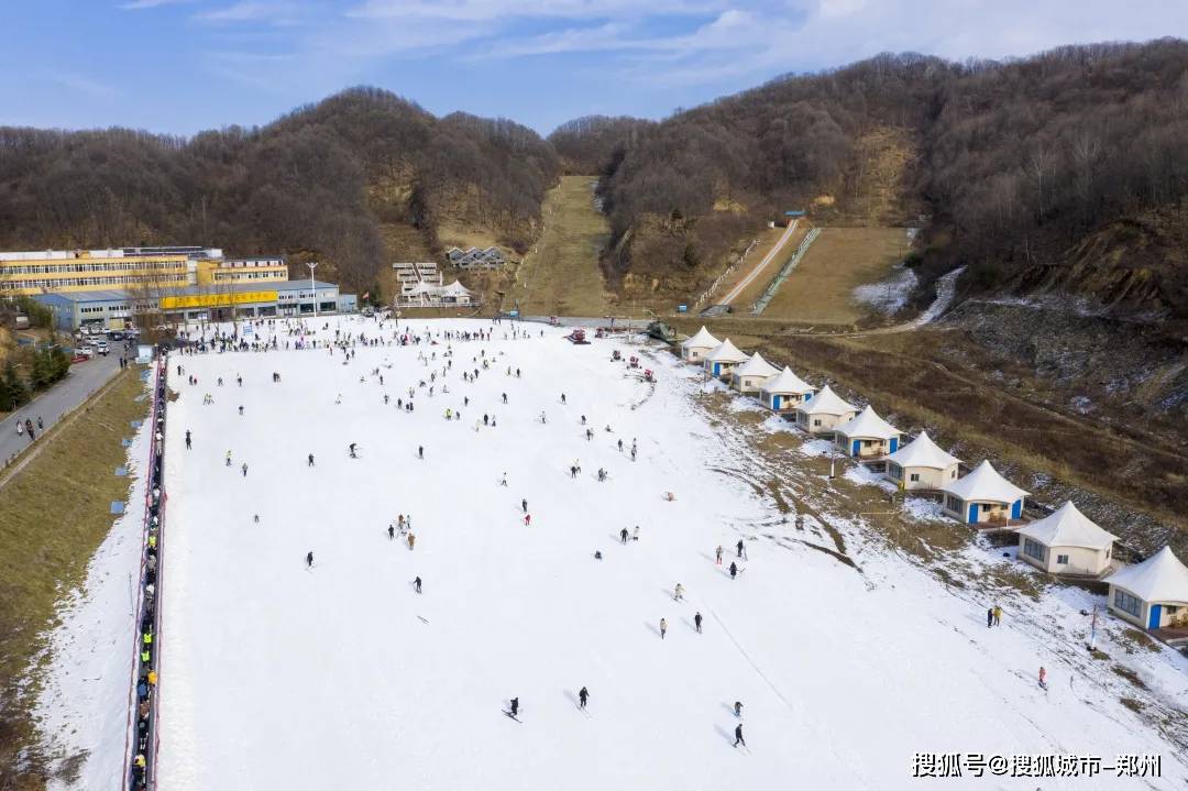 带上孩子来西峡老界岭滑雪场开启你的美好假日吧