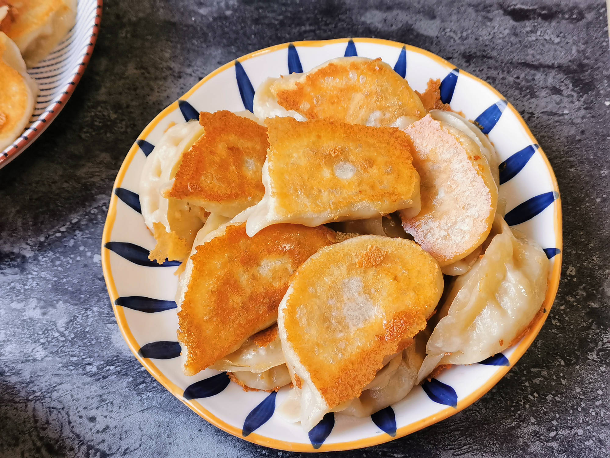胡萝卜香菇煎饺