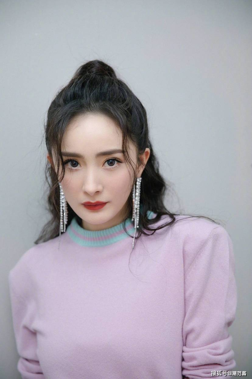 原创杨幂神仙颜值巧妙搭配,如何穿出大长腿,对比感是关键