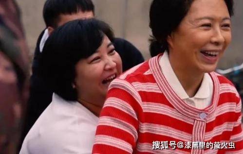 再看《你好,李焕英》,王琴和沈光林原来才是"命中注定