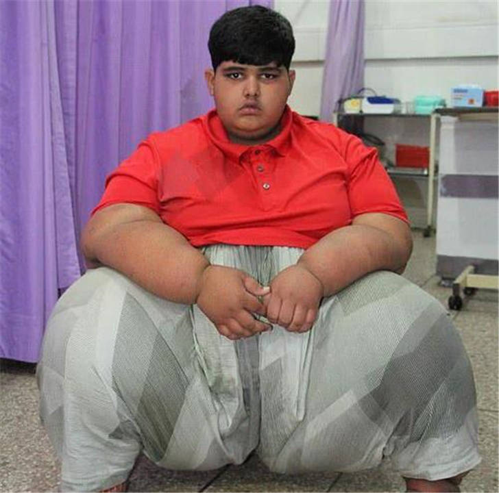 原创记得世界最胖小孩吗十岁前383斤如今减肥成男神