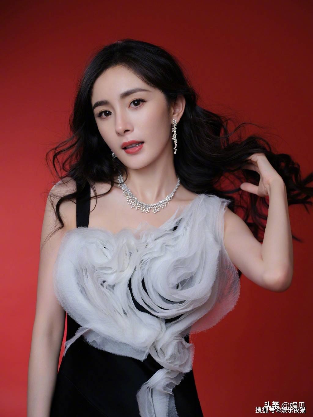 娱乐圈的10位"85小花"女明星,每一个都颜值出众