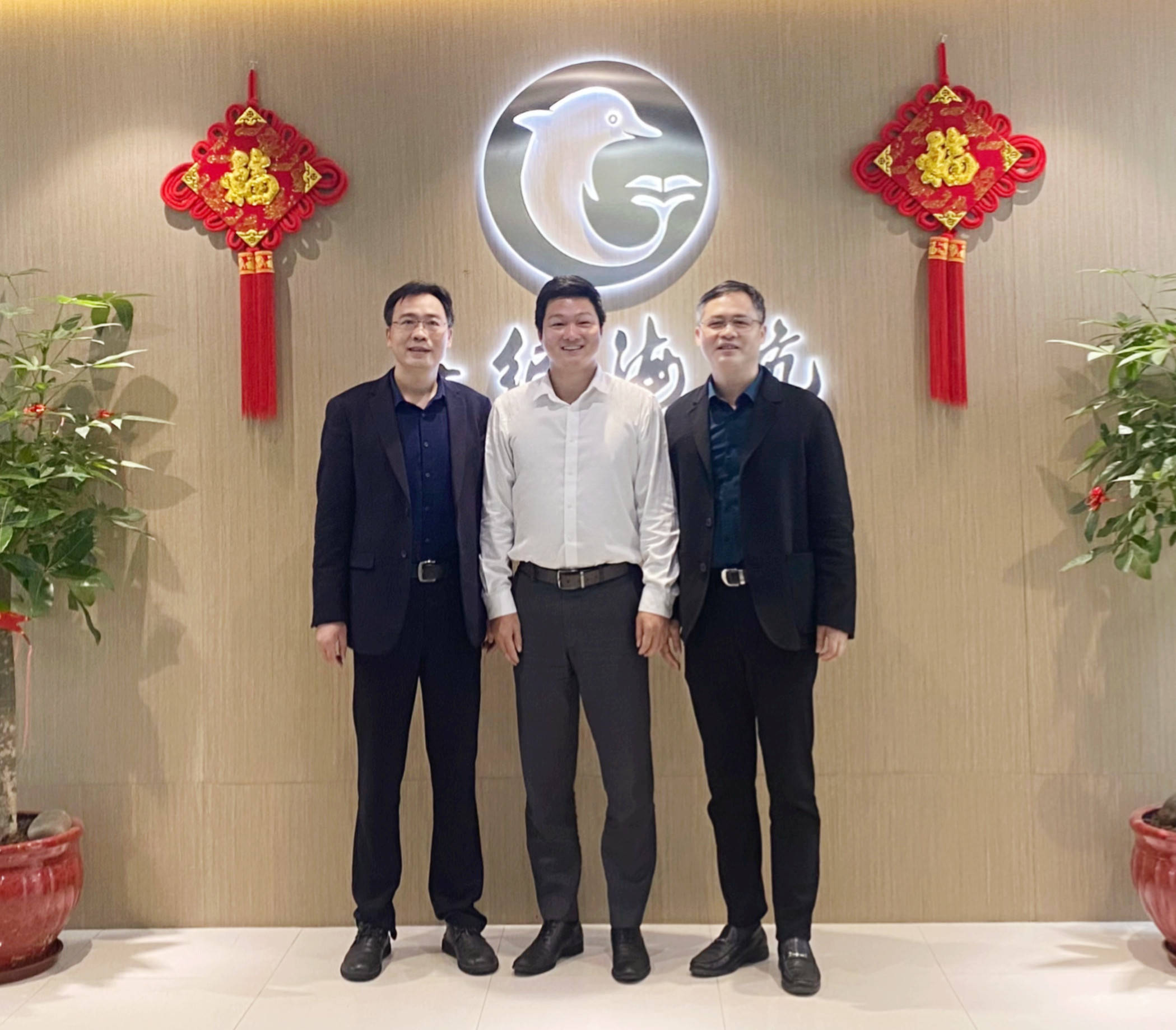 厦门市集美区副区长吴金平一行莅临世纪海航考察指导