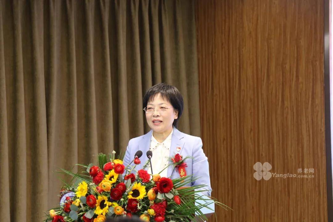 女神节 首慈康健养老集团参加"巾帼律师 情暖老人"公益活动