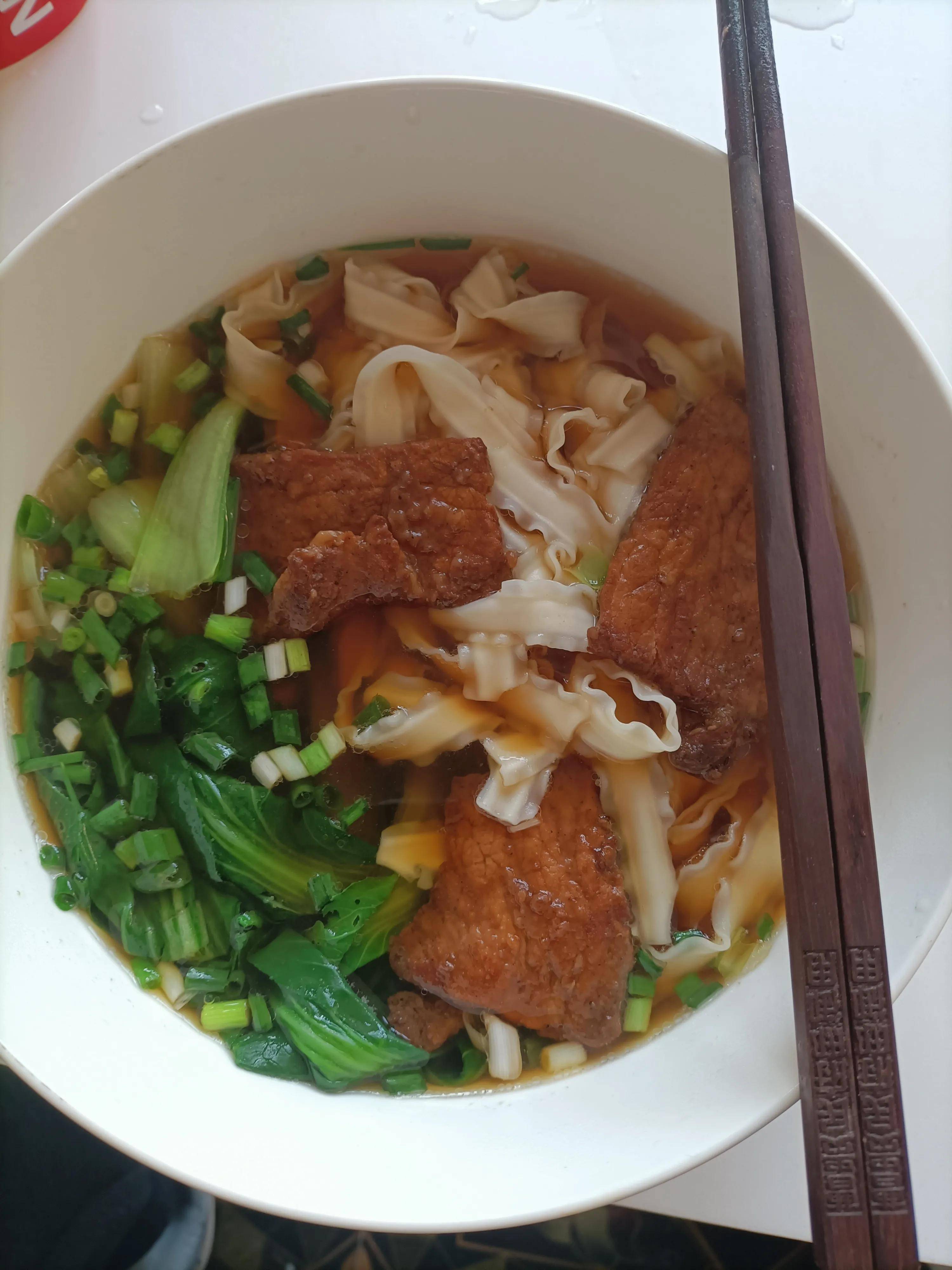 回味当年大肉面
