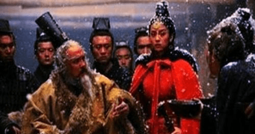 的十年,虽然秦惠公手上没什么作为,但到了他儿子秦悼公手上构筑雍城