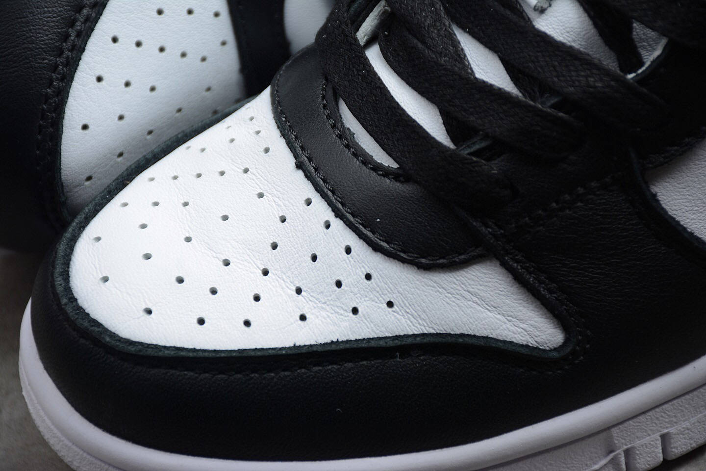 ambush x nike dunk high black 耐克黑白高帮联名鞋