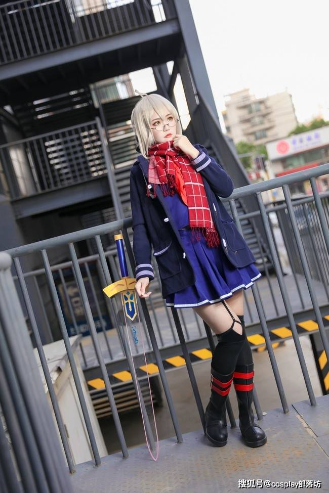 cos:迷之女主角xcos正片@泡泡