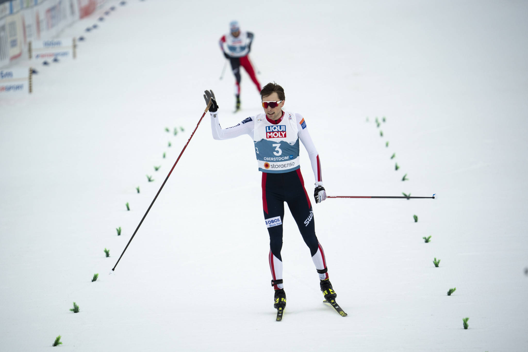 比赛中获胜,连续第三年获得国际滑雪联合会北欧两项世界杯男子组冠军