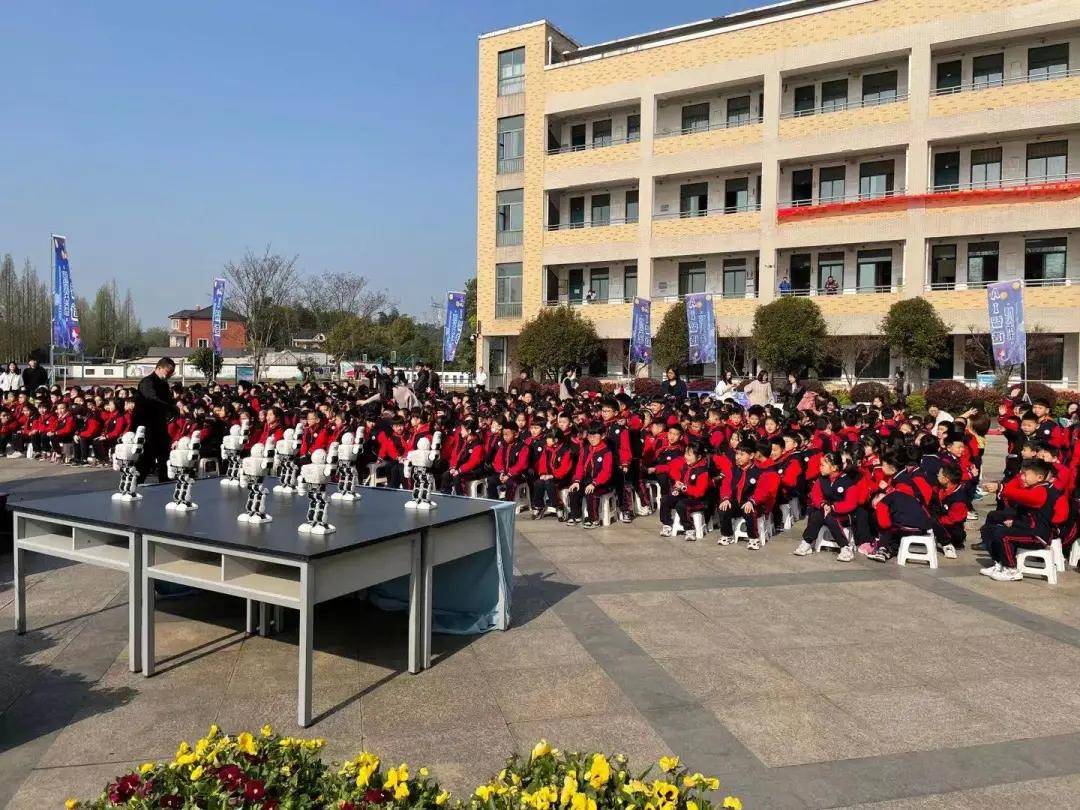 原创校园科技节还能这样玩舟枕小学好热闹