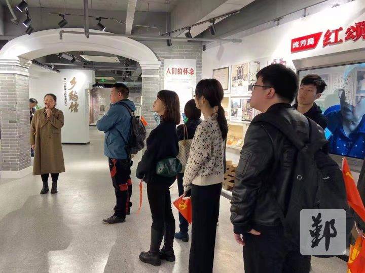 重温红色印记,汲取奋进力量 鄞州区网络界人士组团打卡党史教育基地