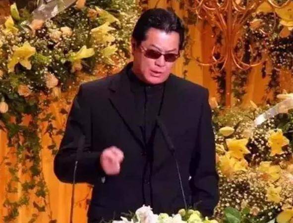邓光荣:曾逼郑少秋道歉,向华强让他三分,就连刘德华都
